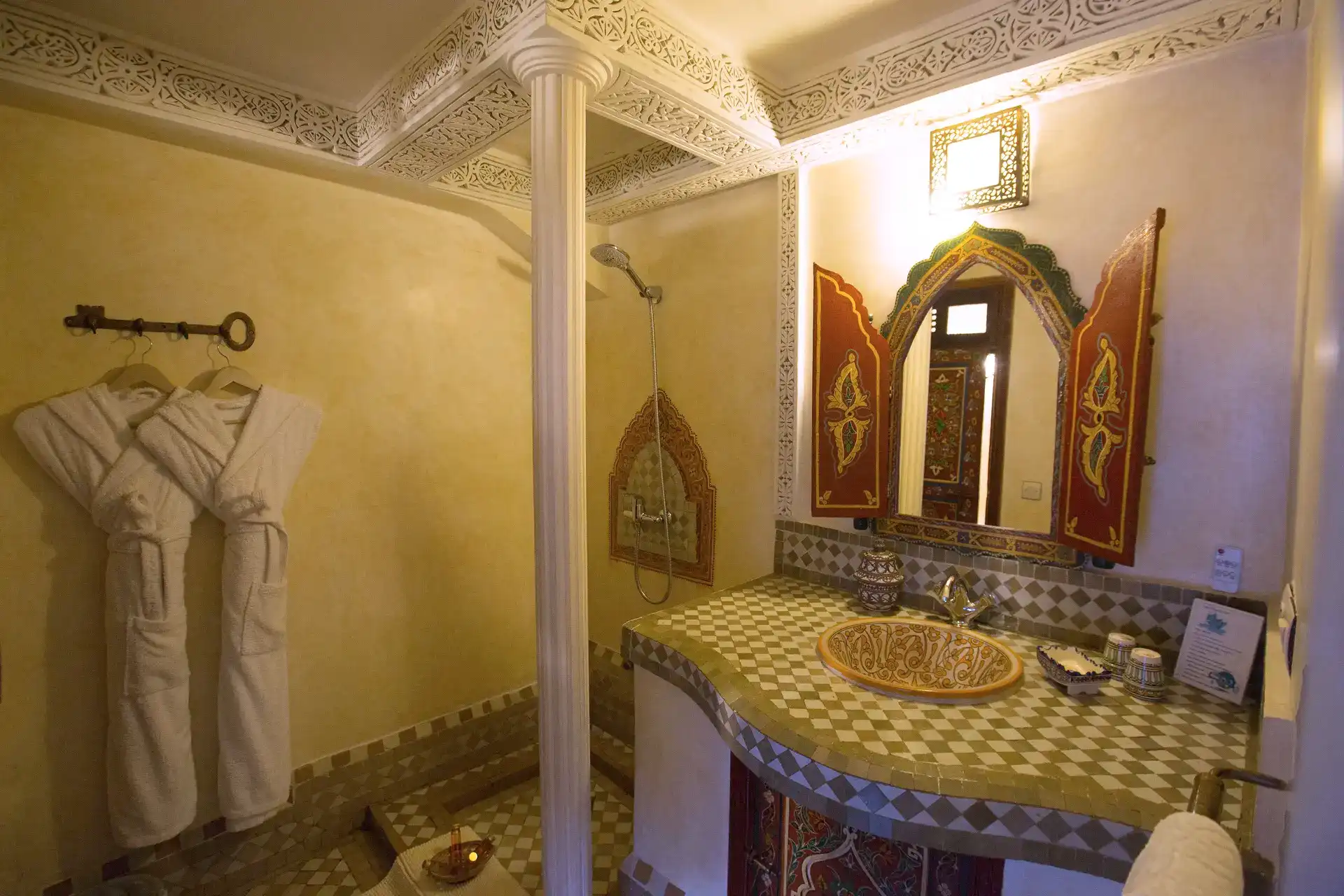salle bain stuc